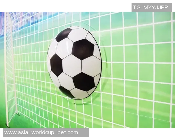 足球书包图片转文字的创意应用与设计理念探讨